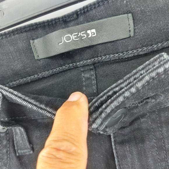Joe's The Charlie High Rise Skinny Ankle Flawless Black Size 27 - Picture 7 of 12